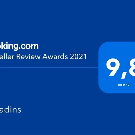 アパート Arkadins *